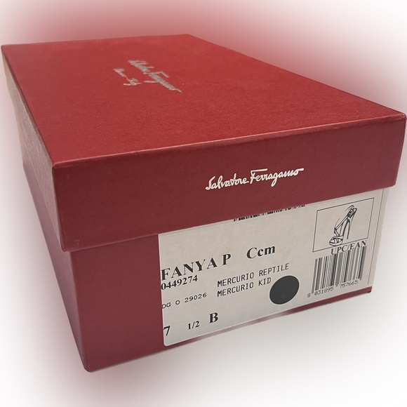 Salvatore Ferragamo Fanya Heels - Picture 3 of 3